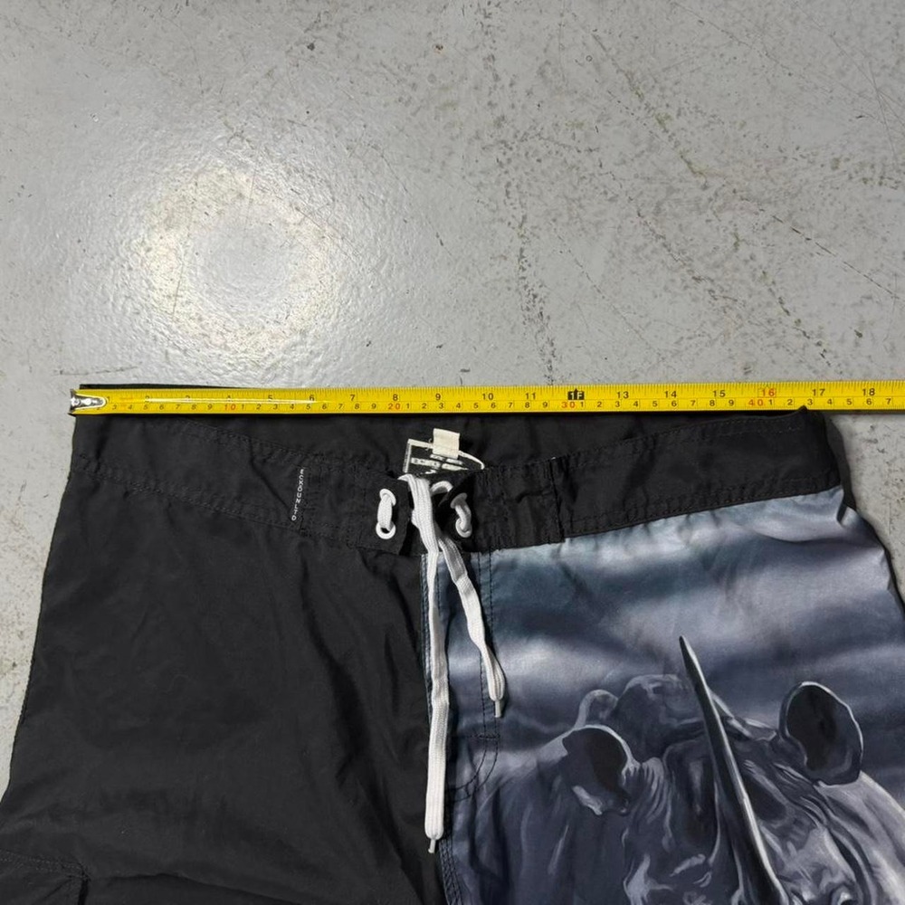y2k ecko unltd. rhino board shorts - Picture 6 of 8